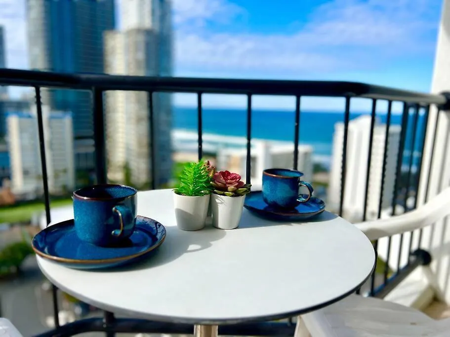 Apartman Family Ocean View Studio Free Wi-Fi Gold Coast Ausztrália