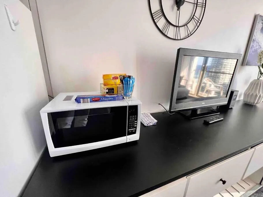 Family Ocean View Studio Free Wi-Fi Gold Coast